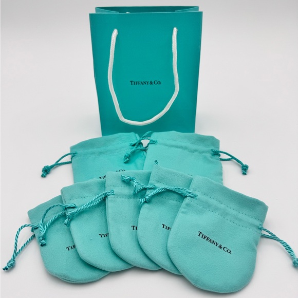 Small Tiffany & Co Jewelry Pouch - Picture 2 of 2
